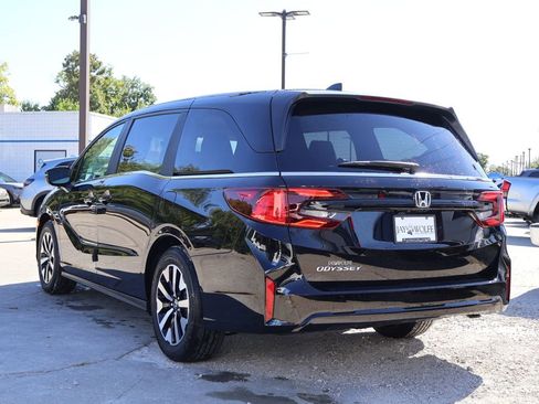 New 2026 Honda Odyssey EX-L image 4