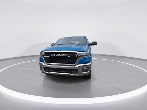 Used 2025 RAM 1500 Big Horn AWD/4WD image 3