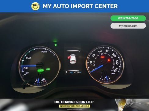 Used 2020 Toyota RAV4 XLE image 18