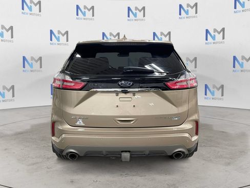 Used 2020 Ford Edge Titanium w/ Equipment Group 301A AWD/4WD image 4