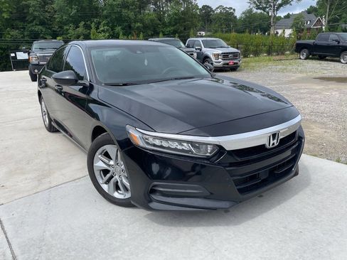 Used 2018 Honda Accord LX image 1