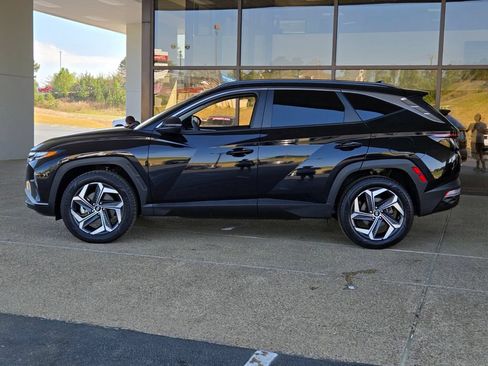Used 2022 Hyundai Tucson SEL w/ Cargo Package AWD/4WD image 2