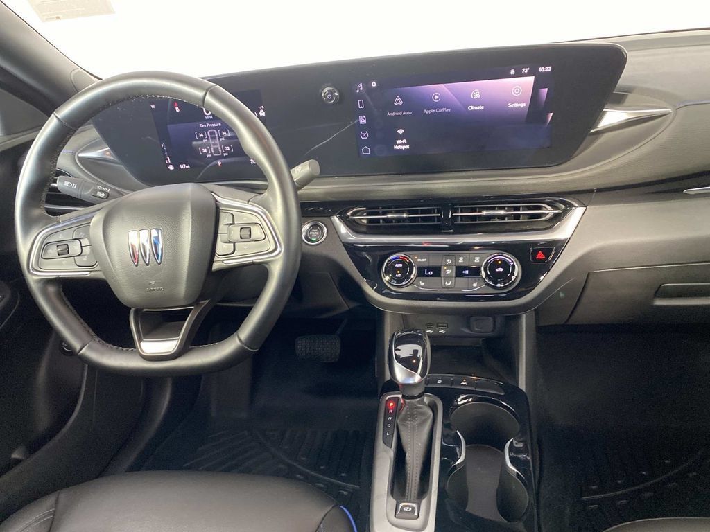 Used 2024 Buick Envista Sport Touring w/ Convenience I Package FWD image 13
