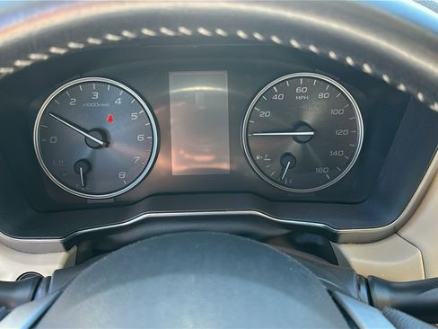 Used 2021 Subaru Outback Limited image 14