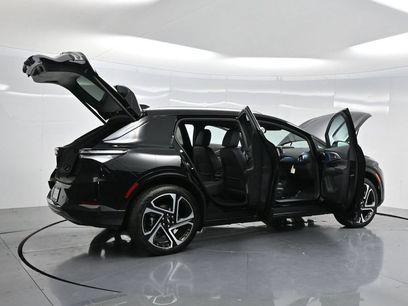New 2025 Chevrolet Equinox EV LT w/ Convenience Package II