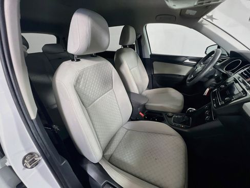Used 2019 Volkswagen Tiguan S w/ 3rd Row Seat Package AWD/4WD image 29