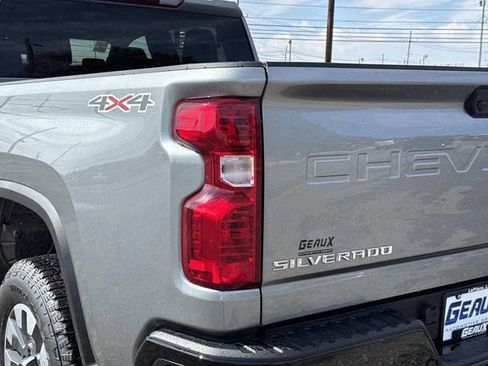 New 2026 Chevrolet Silverado 2500 Custom w/ Custom Value Package AWD/4WD image 15