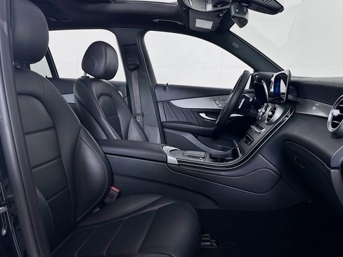 Certified 2021 Mercedes-Benz GLC 300 GLC 300 image 6