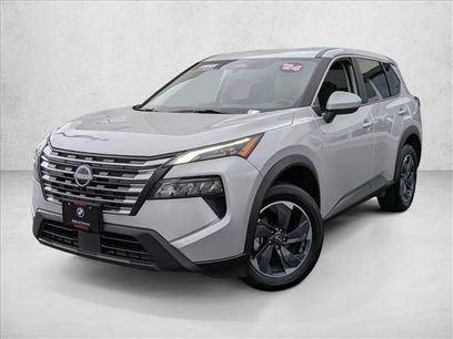 Used 2024 Nissan Rogue SV