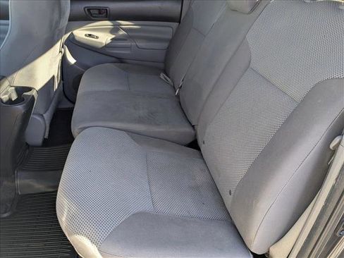 Used 2015 Toyota Tacoma 4x4 Double Cab image 16