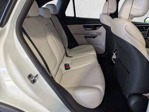 Used 2026 Mercedes-Benz GLC 300 4MATIC image 20