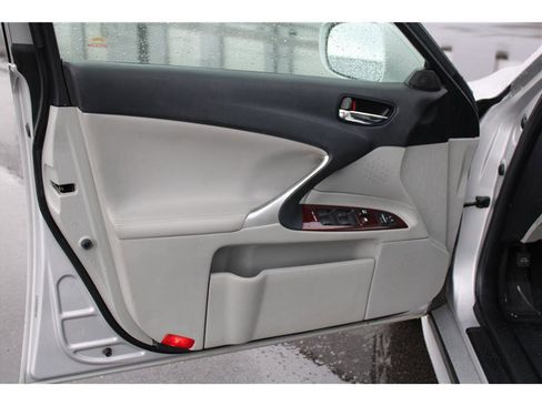 Used 2008 Lexus IS 250 RWD image 7