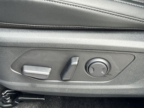 New 2026 Kia Sportage EX w/ EX Panorama Roof Package image 21