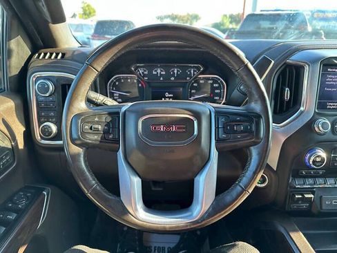 Used 2019 GMC Sierra 1500 SLT w/ SLT Premium Package image 19