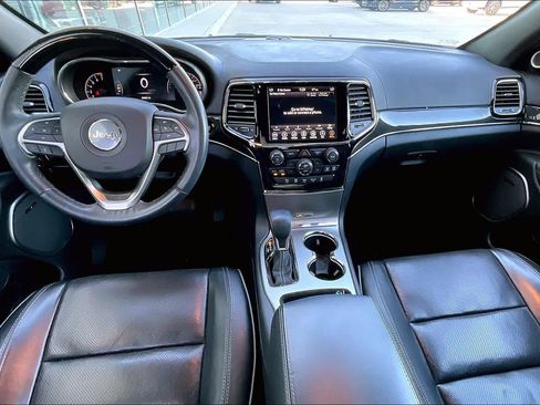Used 2019 Jeep Grand Cherokee Overland image 13