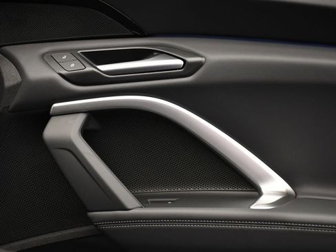 Certified 2025 Audi Q5 Premium w/ Convenience Package image 42