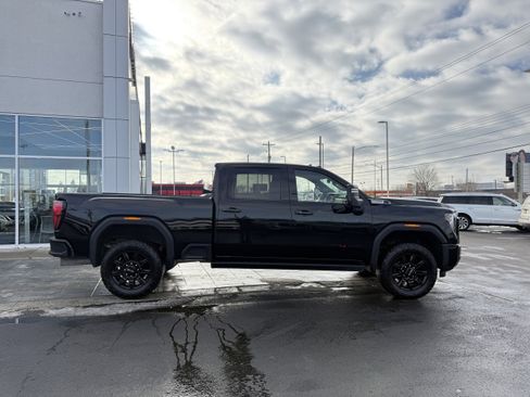 Used 2024 GMC Sierra 2500 AT4 w/ AT4 Premium Plus Package image 28