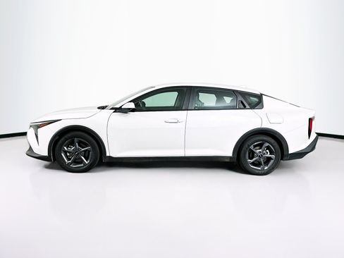 Used 2025 Kia K4 FWD image 4