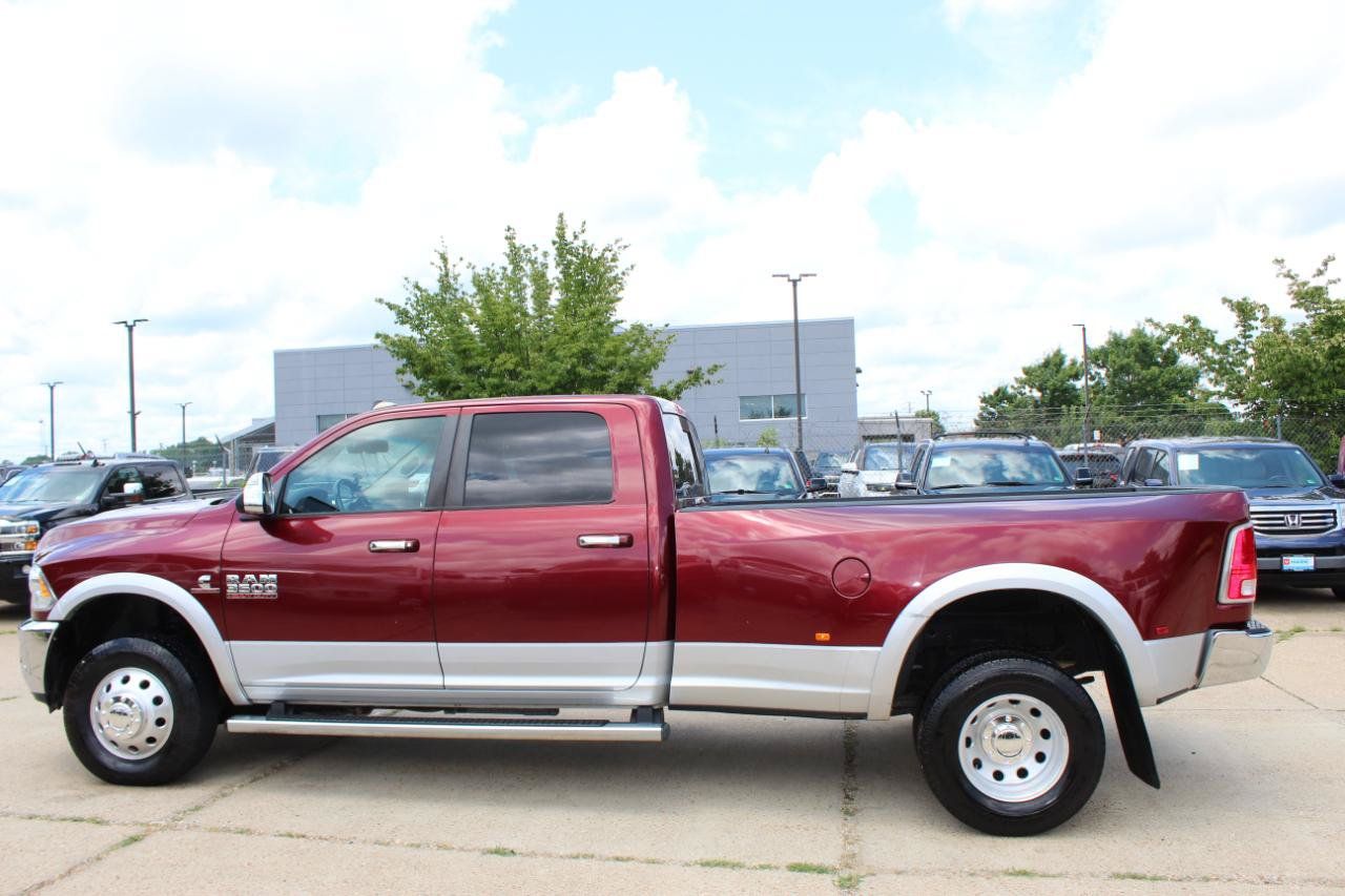 Used 2016 RAM 3500 Laramie AWD/4WD image 4