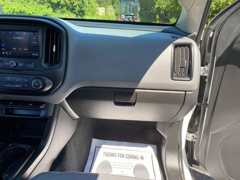 Used 2020 Chevrolet Colorado W/T w/ WT Convenience Package image 28