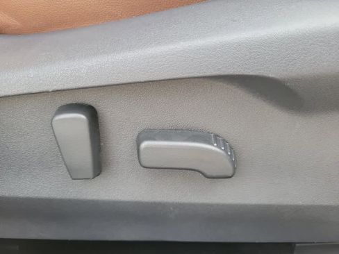 Used 2022 Subaru Outback Touring XT image 32