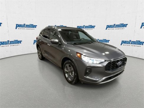 Used 2023 Ford Escape ST-Line Select w/ Tech Pack #2 image 2