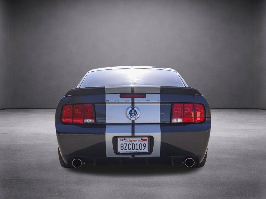 Used 2007 Ford Mustang Shelby GT500 RWD image 5