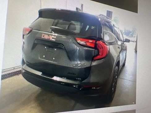 Used 2020 GMC Terrain SLT w/ Preferred Package AWD/4WD image 5