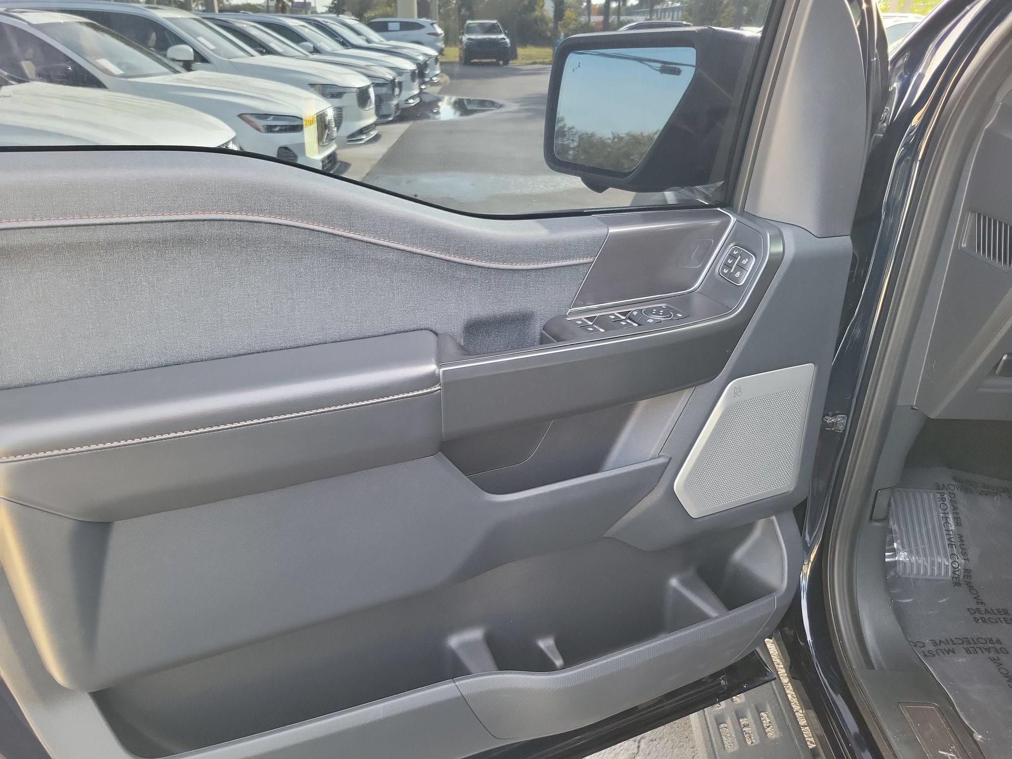 Used 2023 Ford F150 Raptor AWD/4WD image 18