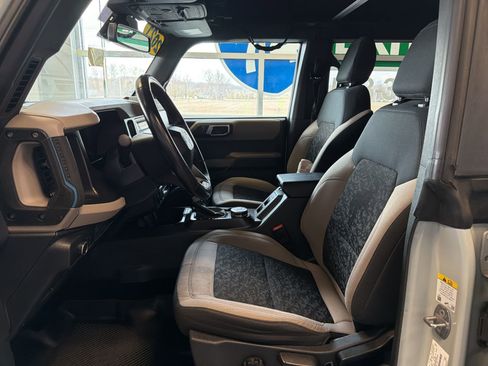 Used 2021 Ford Bronco Wildtrak image 14