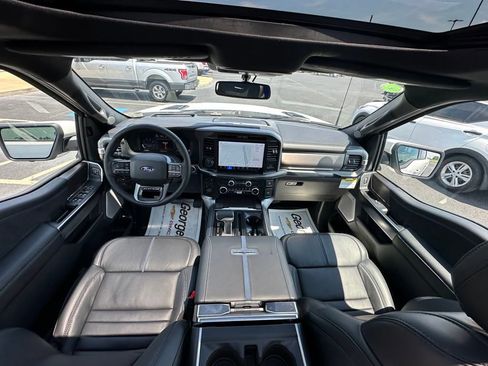 New 2025 Ford F150 Platinum w/ Equipment Group 702A High image 5