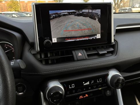 Used 2024 Toyota RAV4 XLE image 19