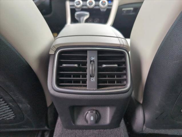 Used 2022 Genesis G70 3.3T RWD image 24