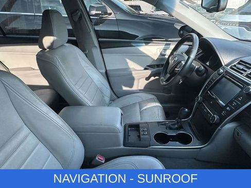 Used 2015 Toyota Camry XLE FWD image 2