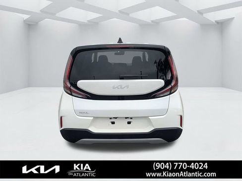 Used 2024 Kia Soul LX w/ Option Group 015 image 4