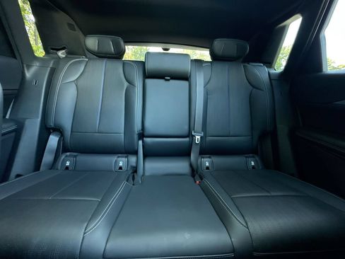 Used 2024 Cadillac Lyriq Luxury RWD image 33