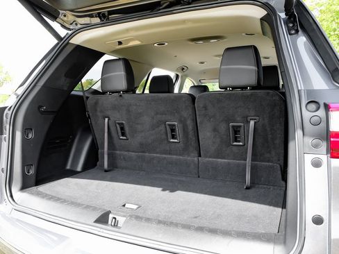 Used 2020 Chevrolet Traverse Premier image 61