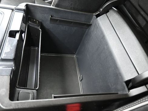 Used 2019 Chevrolet Silverado 2500 High Country image 25