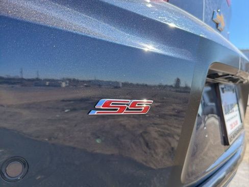 Used 2016 Chevrolet Camaro SS image 8