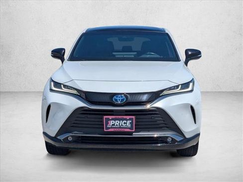 Used 2024 Toyota Venza Nightshade AWD/4WD image 2