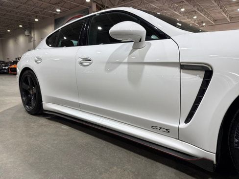Used 2015 Porsche Panamera GTS image 27