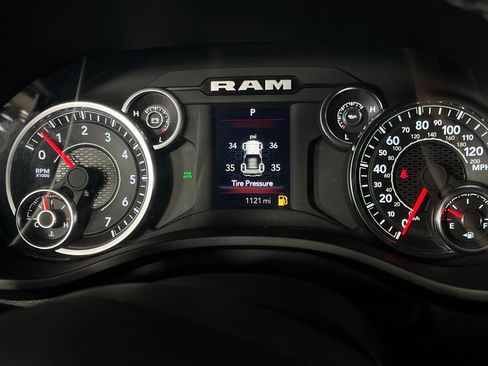 Used 2025 RAM 1500 Big Horn image 18