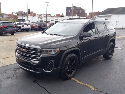 Used 2023 GMC Acadia AT4 image 7