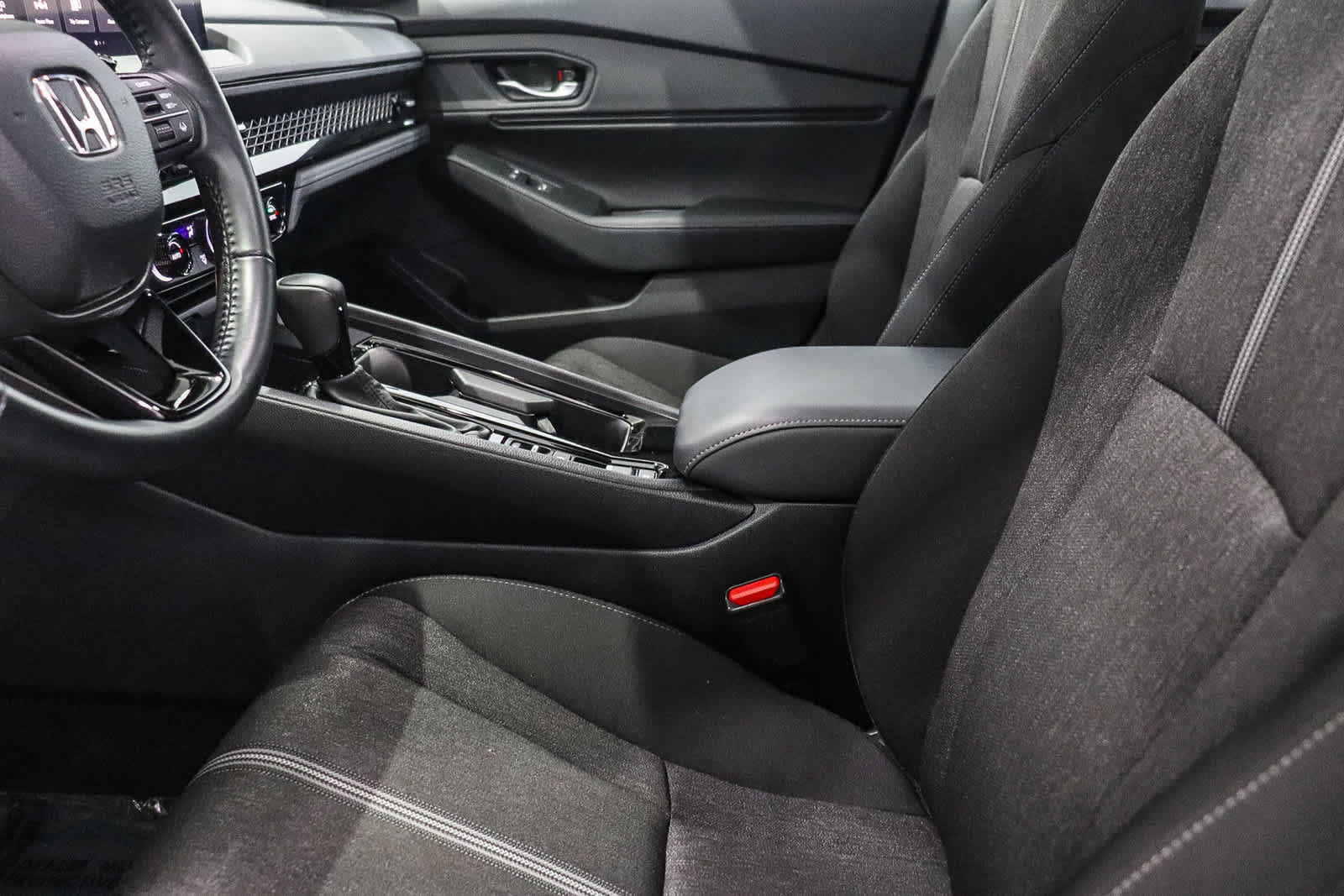 Used 2024 Honda Accord Sport image 21