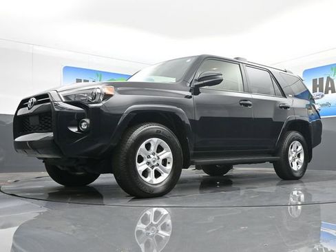 Used 2024 Toyota 4Runner SR5 image 19