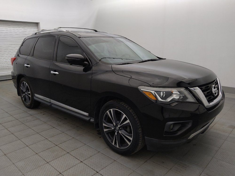 Used 2017 Nissan Pathfinder Platinum FWD image 11