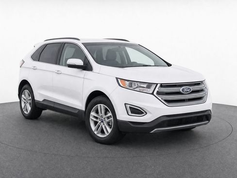 Used 2016 Ford Edge SEL w/ Equipment Group 201A AWD/4WD image 2