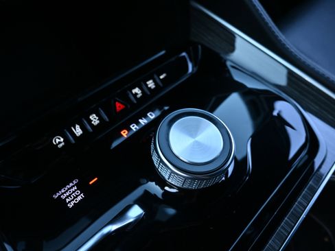 Used 2022 Jeep Wagoneer Series II image 35