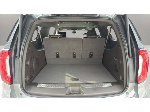 Used 2024 GMC Yukon XL Denali w/ Advanced Technology Package image 20