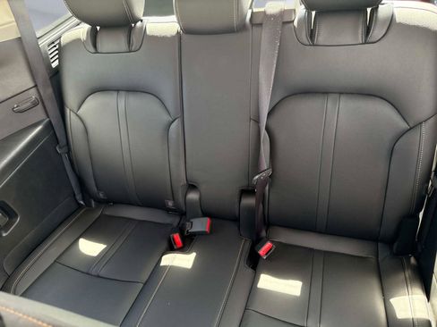 Certified 2025 MAZDA CX-90 3.3 Turbo w/ Preferred Package image 14